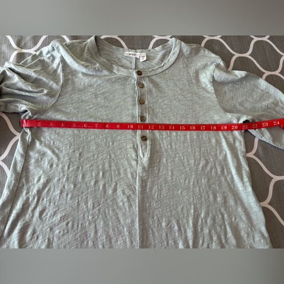 WILT Made in USA 100% Cotton Long Sleeve Shrunken Henley Frayed Hem Button Top - Picture 11 of 11